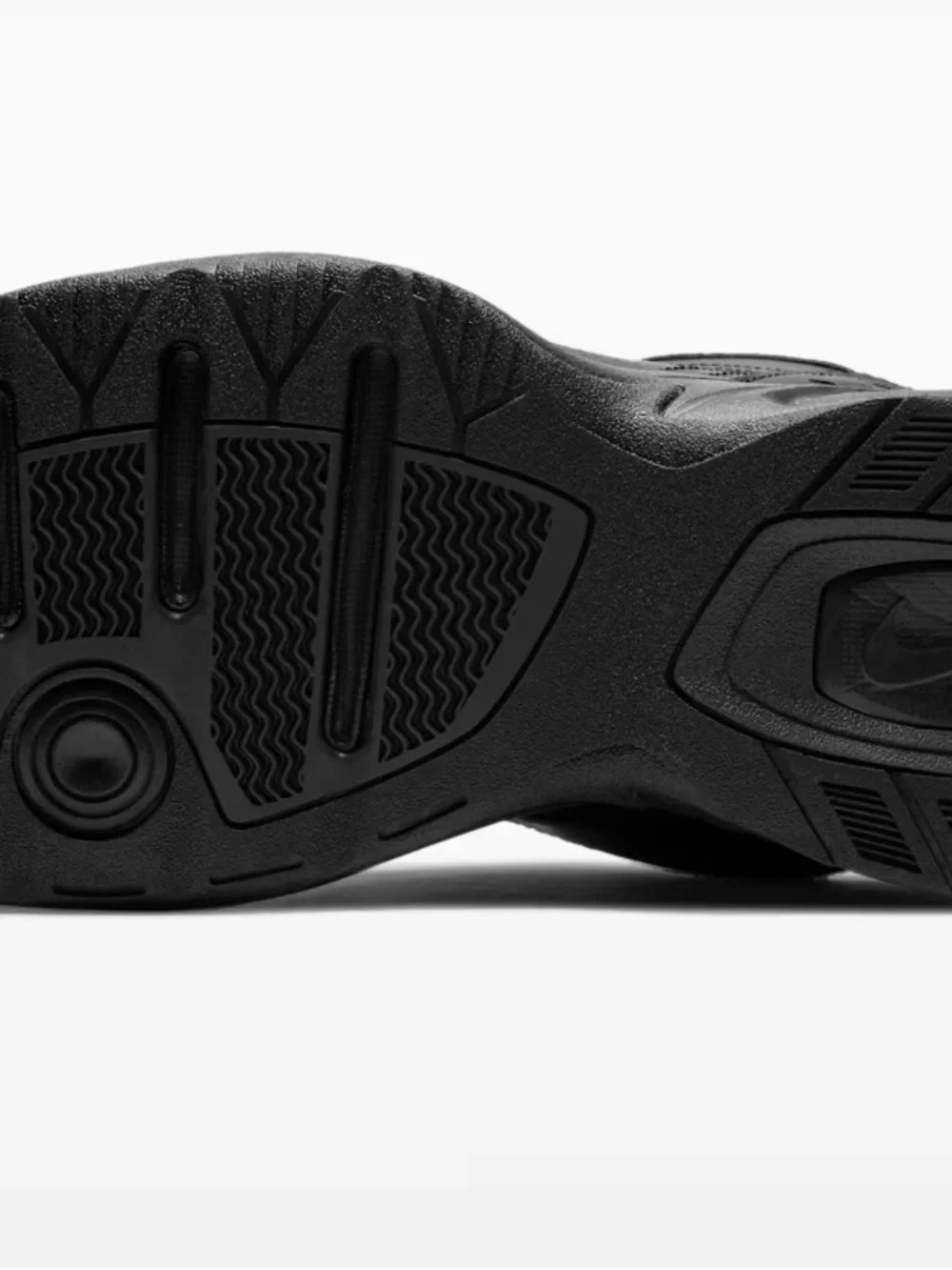 Nike Air Monarch IV all black